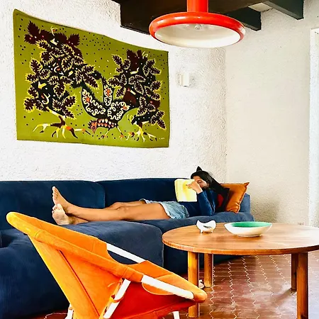 بيت للعطل Arty Entierement Renovee 4 *